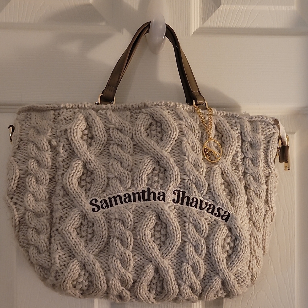 Samantha Thavasa Cream Cable-Knit Tote with Brown Handles